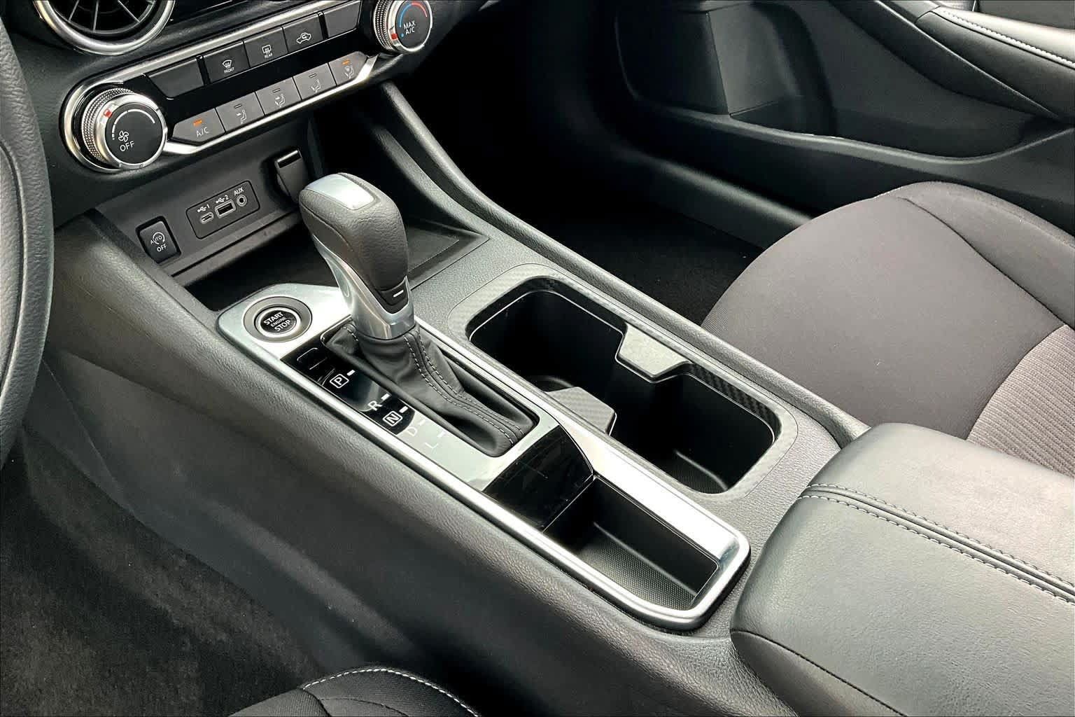 Used 2025 Nissan Sentra SV w/ Trunk Package FWD image 15