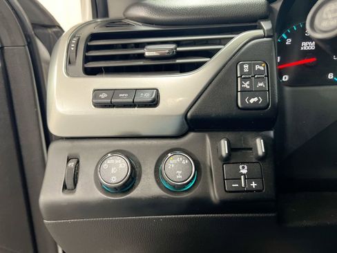 Used 2020 Chevrolet Tahoe Premier image 18