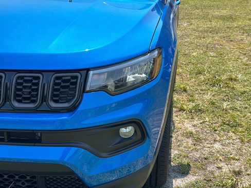 New 2026 Jeep Compass Latitude AWD/4WD image 9