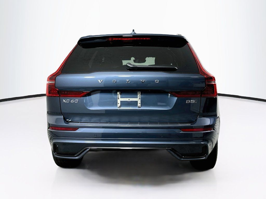 Used 2026 Volvo XC60 B5 Plus w/ Protection Package Premier AWD/4WD image 15