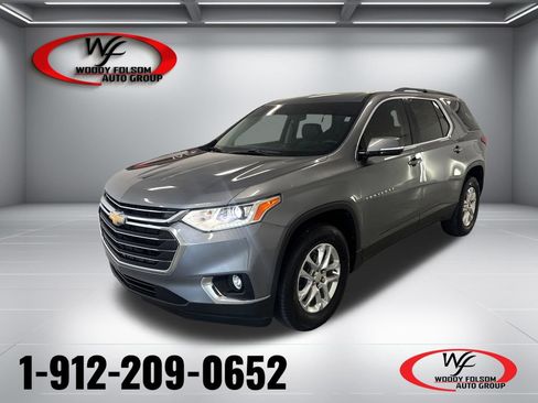 Used 2020 Chevrolet Traverse LT FWD image 1