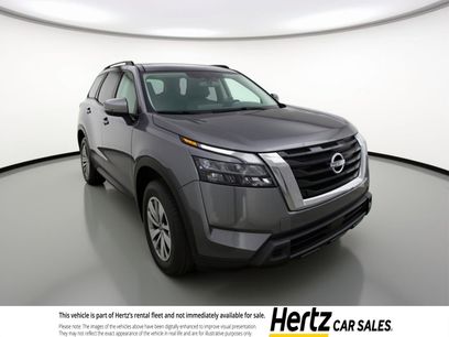 Used 2025 Nissan Pathfinder SV