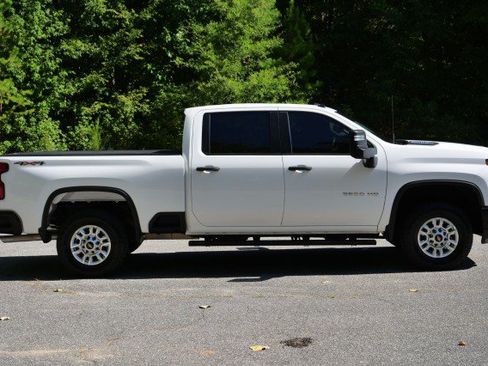 Used 2024 Chevrolet Silverado 2500 W/T w/ WT Convenience Package AWD/4WD image 5