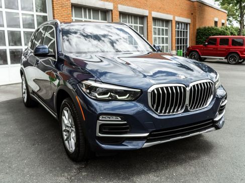 Used 2019 BMW X5 xDrive40i w/ Convenience Package AWD/4WD image 5