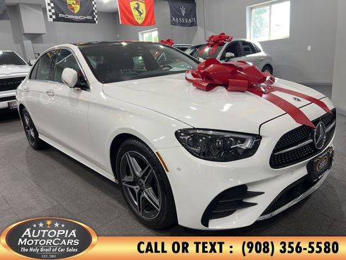 Used 2022 Mercedes-Benz E 350 4MATIC Sedan image 9