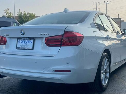 Used 2017 BMW 320i xDrive 320i xDrive image 9