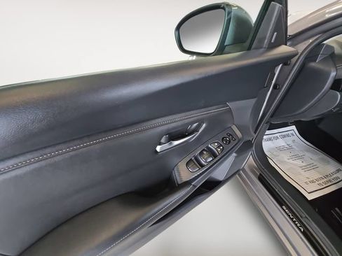 Used 2024 Nissan Sentra SV w/ Trunk Package FWD image 10