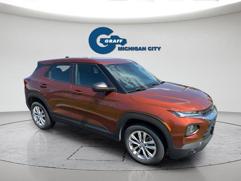 Used 2021 Chevrolet TrailBlazer LS FWD image 5