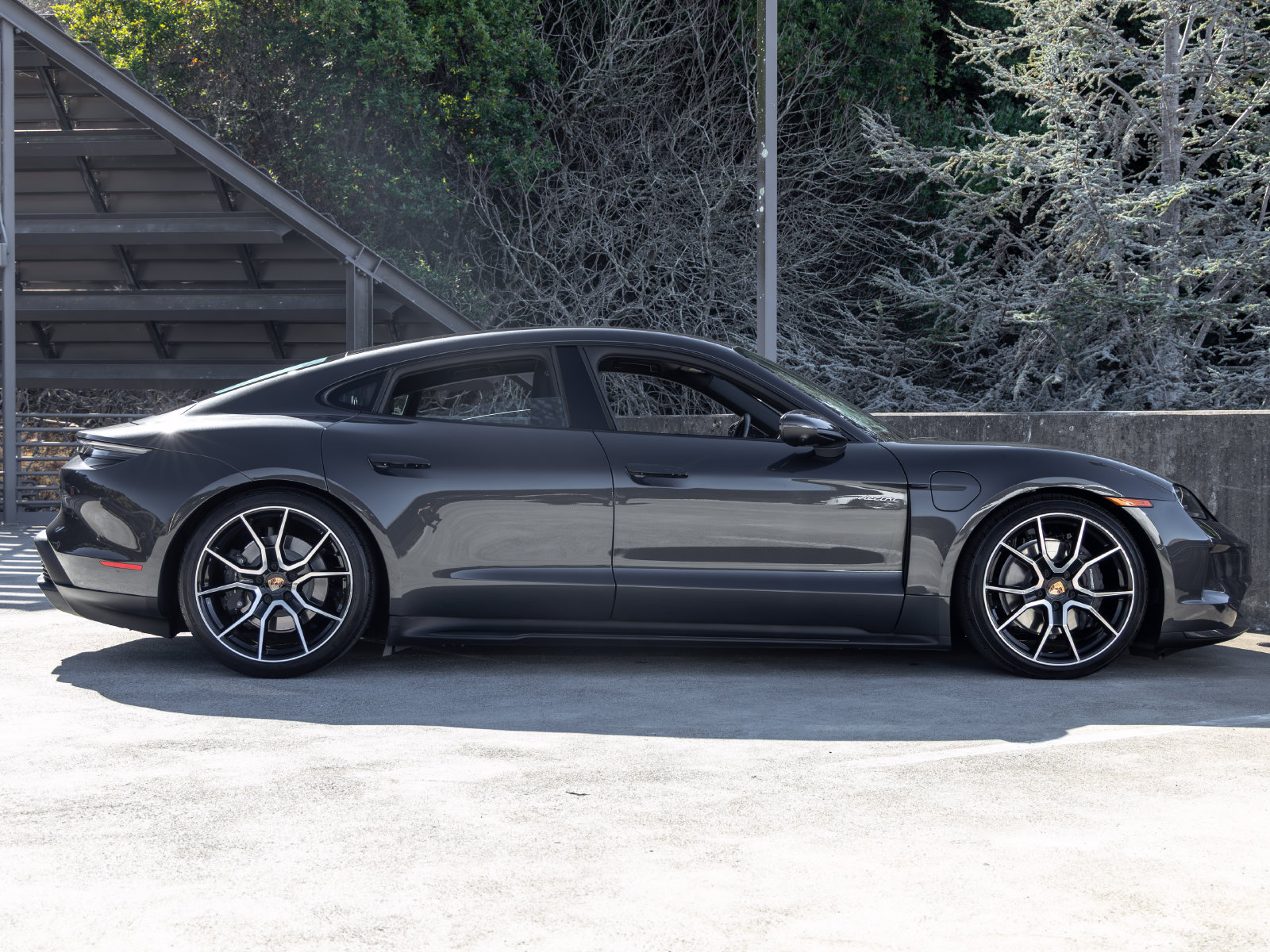 Certified 2026 Porsche Taycan AWD/4WD image 12