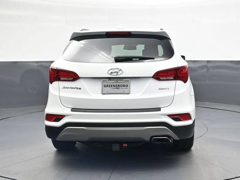 Used 2017 Hyundai Santa Fe Sport FWD image 5
