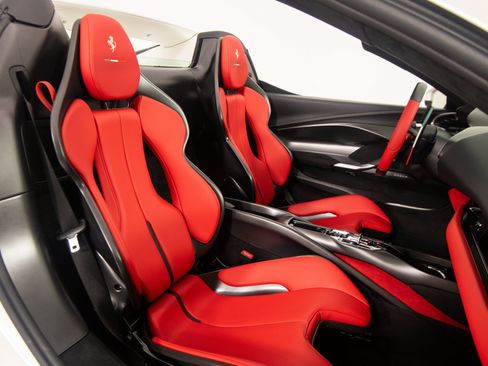 Used 2025 Ferrari 296 GTS RWD image 30