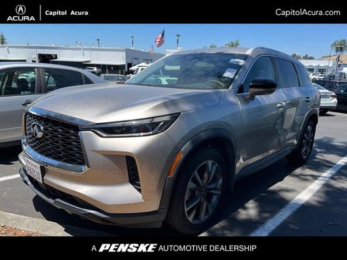 Used 2023 INFINITI QX60 Luxe w/ Cargo Package FWD image 1