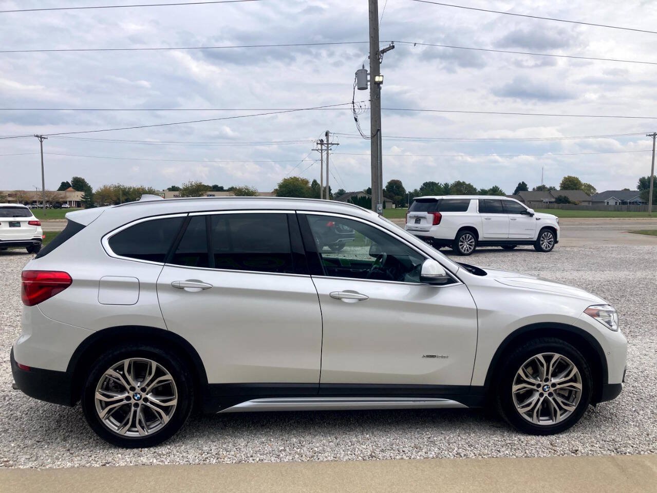 Used 2016 BMW X1 xDrive28i AWD/4WD image 2