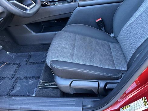 Used 2021 Nissan Rogue S image 20