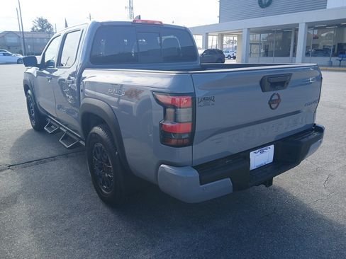 Used 2022 Nissan Frontier PRO-4X w/ Pro-4X Premium Package image 7