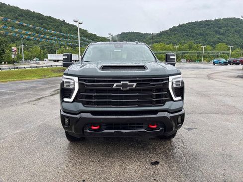 Used 2025 Chevrolet Silverado 2500 LTZ w/ Trail Boss Package AWD/4WD image 43