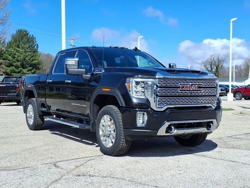 Used 2022 GMC Sierra 2500 Denali w/ Denali Ultimate Package AWD/4WD image 3