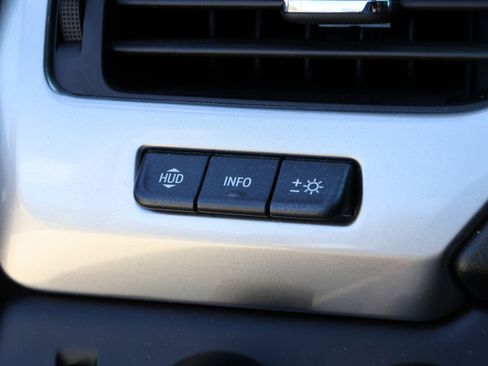 Used 2019 Chevrolet Tahoe Premier w/ Premier Plus Edition image 16