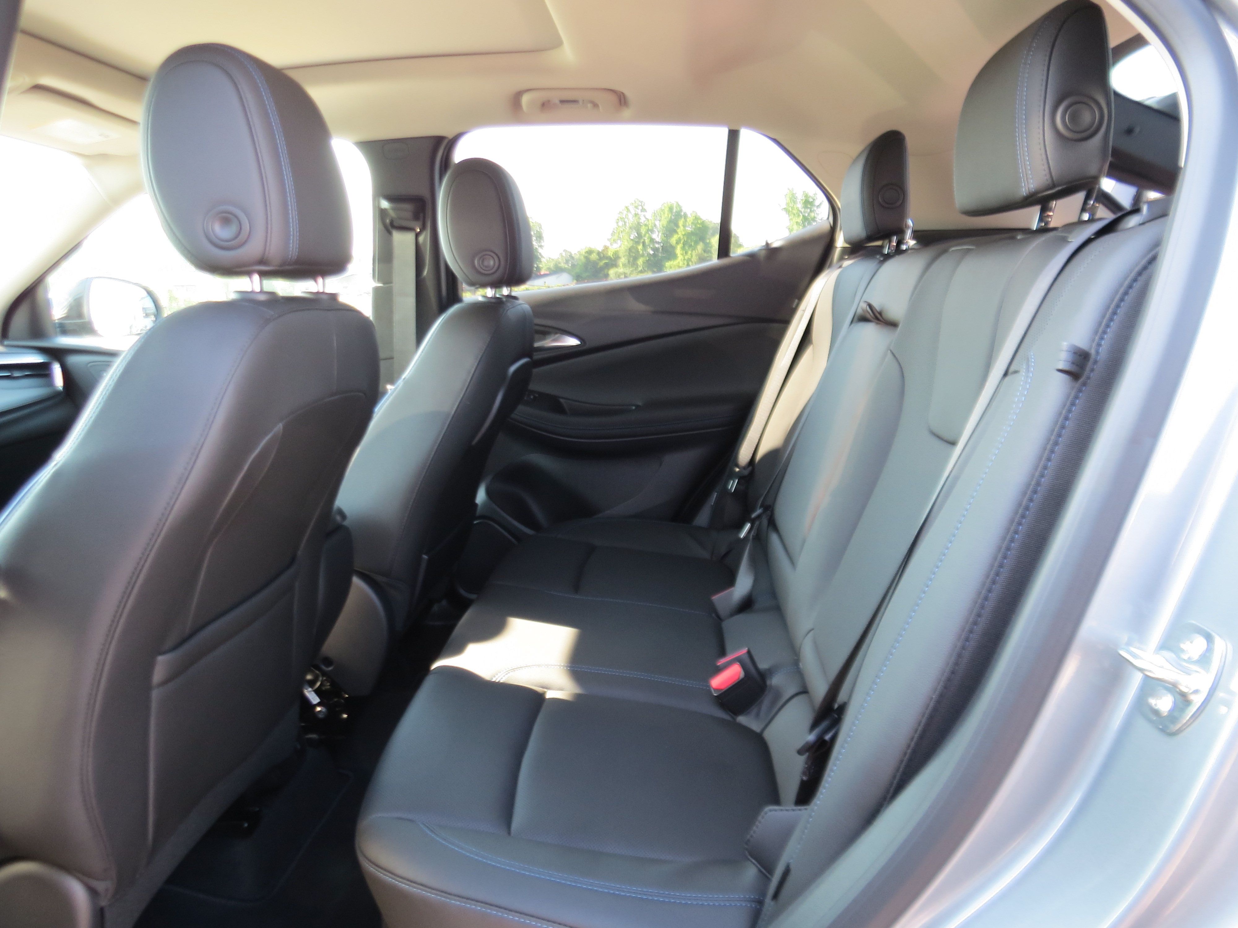 Used 2026 Buick Encore GX Sport Touring w/ Comfort Package FWD image 8