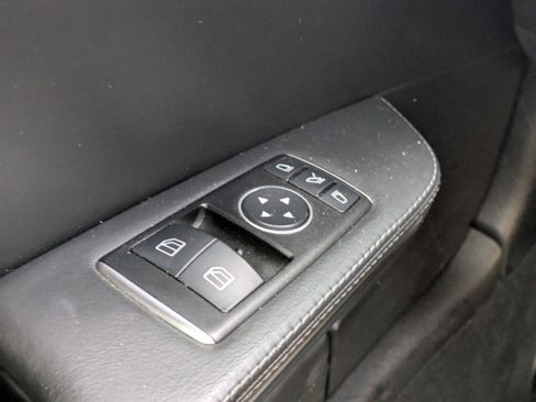 Used 2016 Mercedes-Benz AMG GT S w/ Exclusive Interior Package image 30