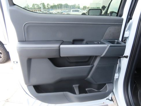 New 2025 Ford F150 XLT w/ Equipment Group 302A MID image 15