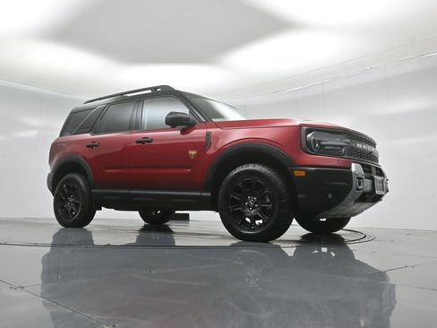 Certified 2025 Ford Bronco Sport Badlands image 4