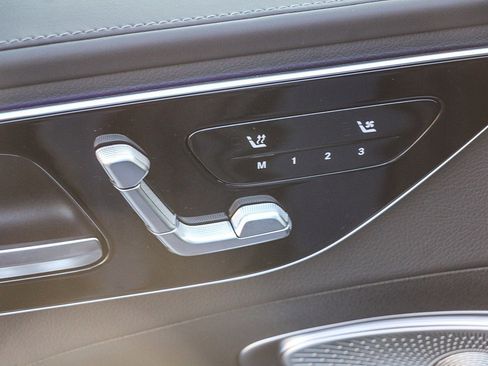 New 2025 Mercedes-Benz C 300 4MATIC Sedan image 20