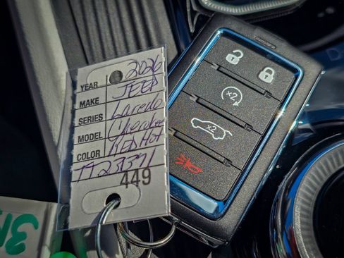 New 2026 Jeep Cherokee Limited AWD/4WD image 38