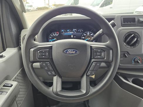 Used 2024 Ford E-350 and Econoline 350 Super Duty w/ Driver's Safety Package image 20