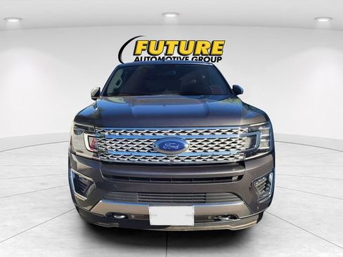 Used 2021 Ford Expedition Platinum AWD/4WD image 2