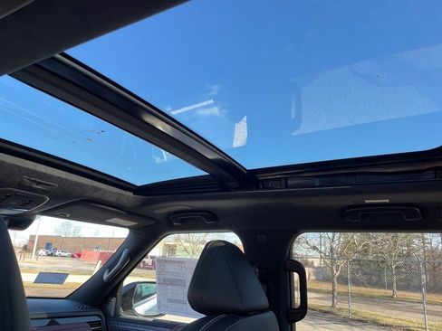 New 2026 INFINITI QX80 Autograph w/ Premium Cargo Package image 14