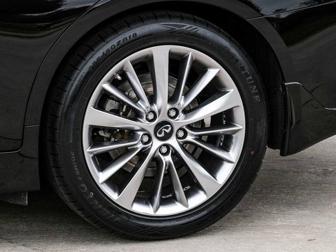 Used 2018 INFINITI Q50 Luxe w/ Essential Package (3.0T Luxe) image 57