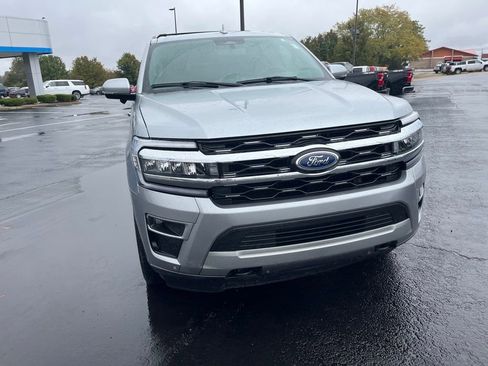 Used 2023 Ford Expedition Max Limited image 8