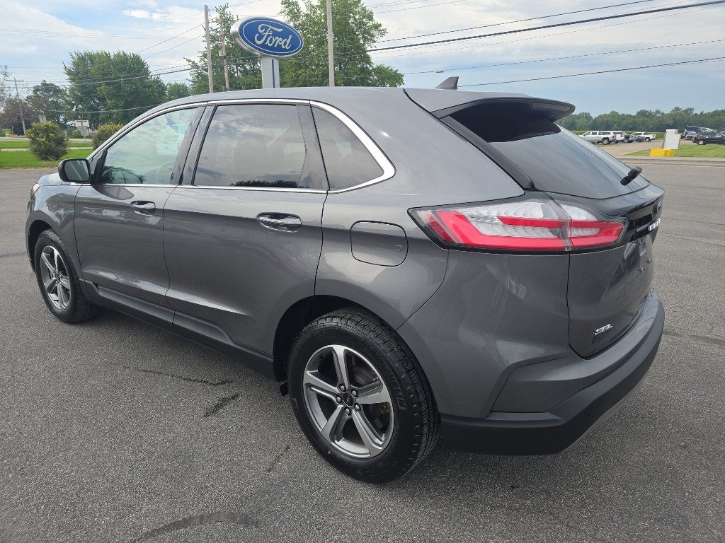 Used 2024 Ford Edge SEL w/ Convenience Package AWD/4WD image 8