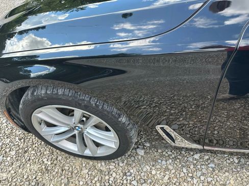 Used 2018 BMW 750i xDrive image 12