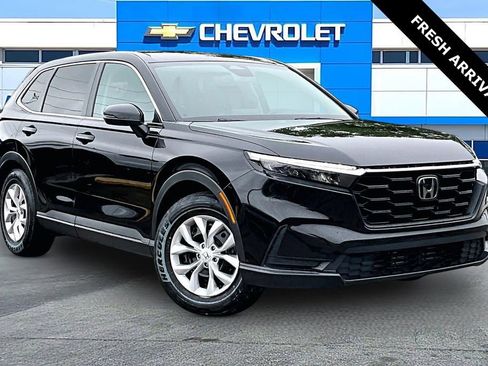 Used 2025 Honda CR-V LX image 1