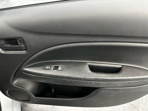 Used 2018 Mitsubishi Mirage ES FWD image 15