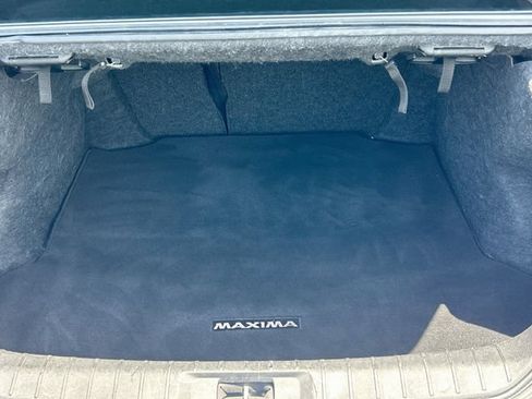 Used 2022 Nissan Maxima SV w/ Floor Mat Group FWD image 21