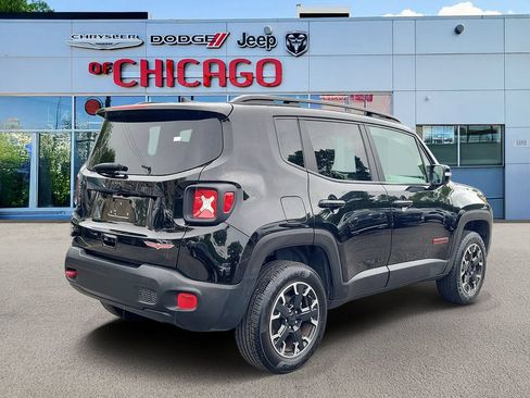 Certified 2023 Jeep Renegade Trailhawk AWD/4WD image 4