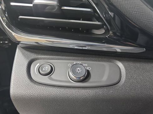 New 2026 Buick Envista Sport Touring w/ Convenience I Package FWD image 25