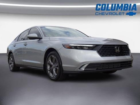 Used 2024 Honda Accord EX image 1