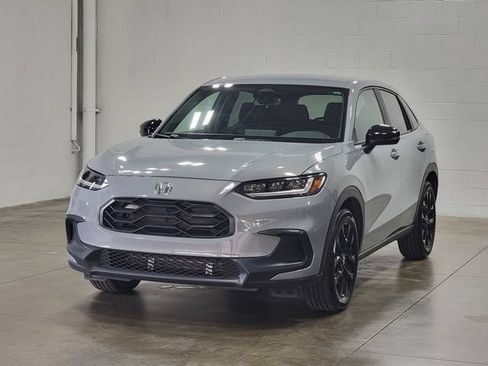 Certified 2024 Honda HR-V Sport image 2