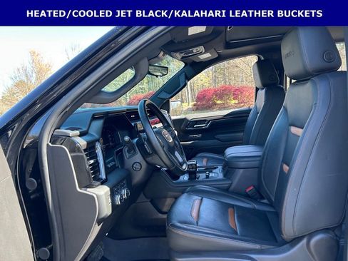 Used 2024 GMC Sierra 1500 AT4 w/ Technology Package image 5