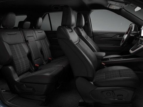 New 2026 Ford Explorer ST-Line w/ ST-Line Street Pack AWD/4WD image 16