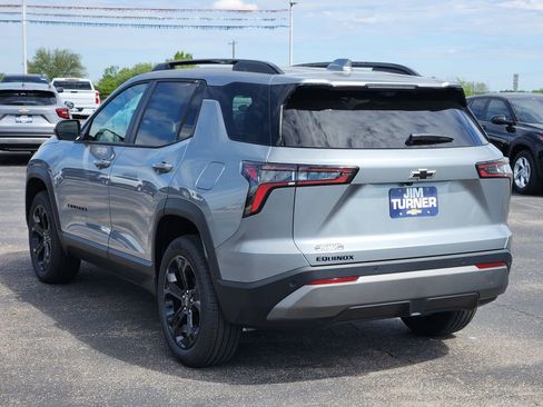 New 2026 Chevrolet Equinox LT FWD image 4