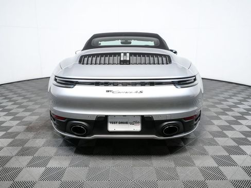 Certified 2022 Porsche 911 Carrera 4S image 22