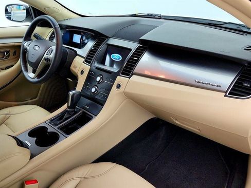 Used 2018 Ford Taurus SEL w/ Equipment Group 201A FWD image 24