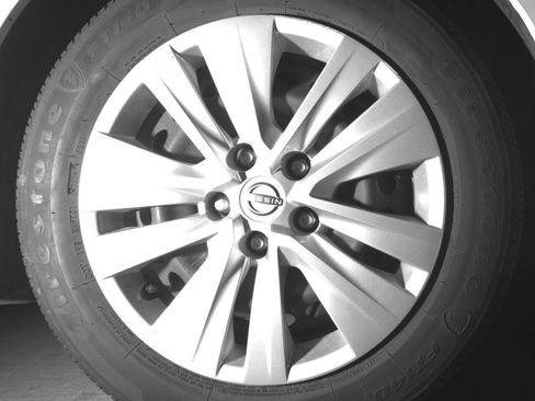 Used 2025 Nissan Sentra S image 13