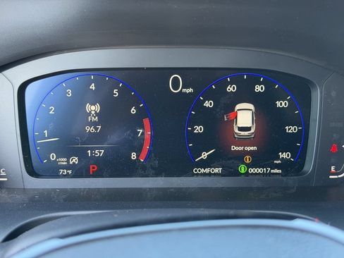 Used 2025 Acura ADX AWD image 26