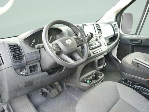 Used 2023 RAM ProMaster 2500 image 18